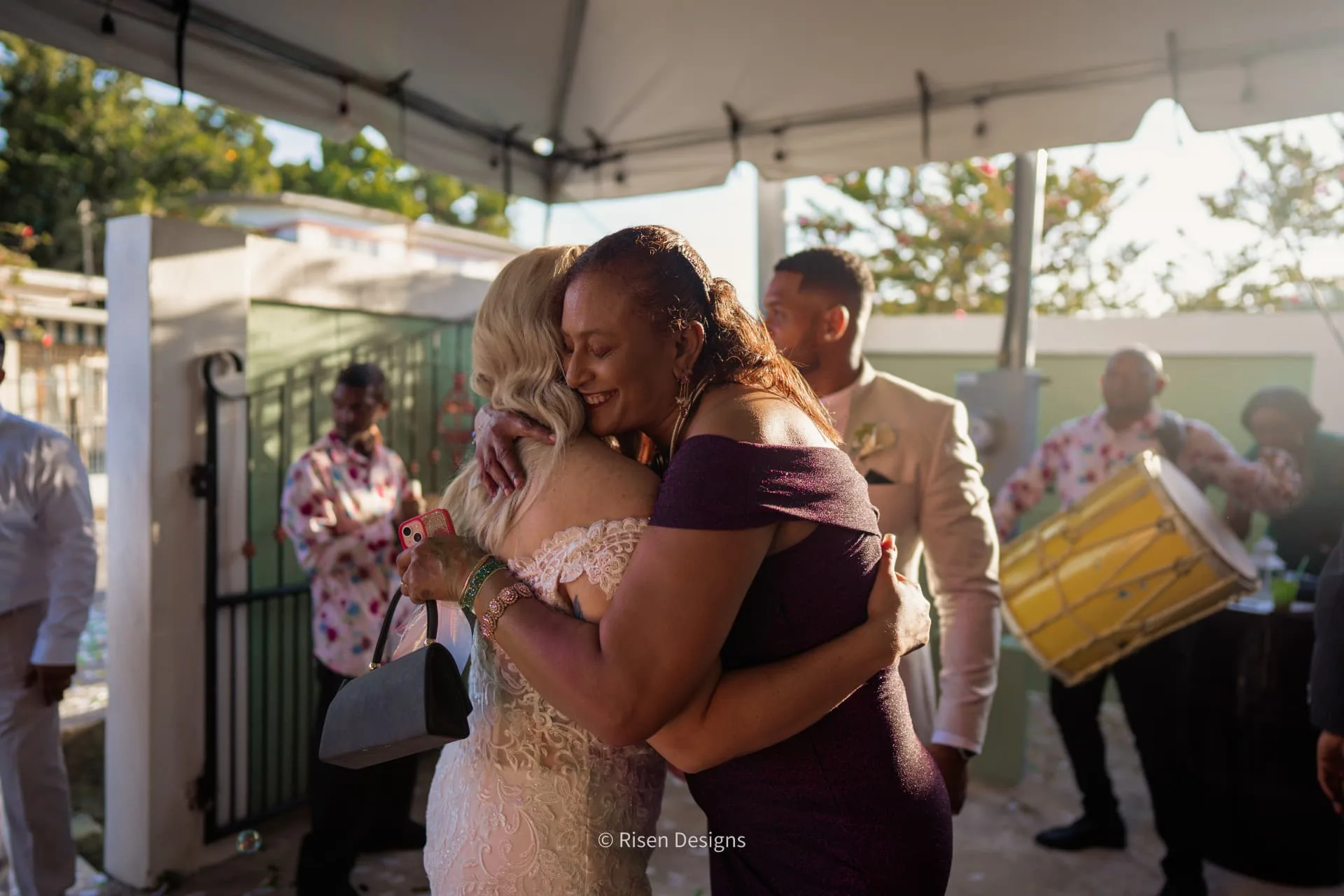 Whitney & Nicholas — Greeting the guests