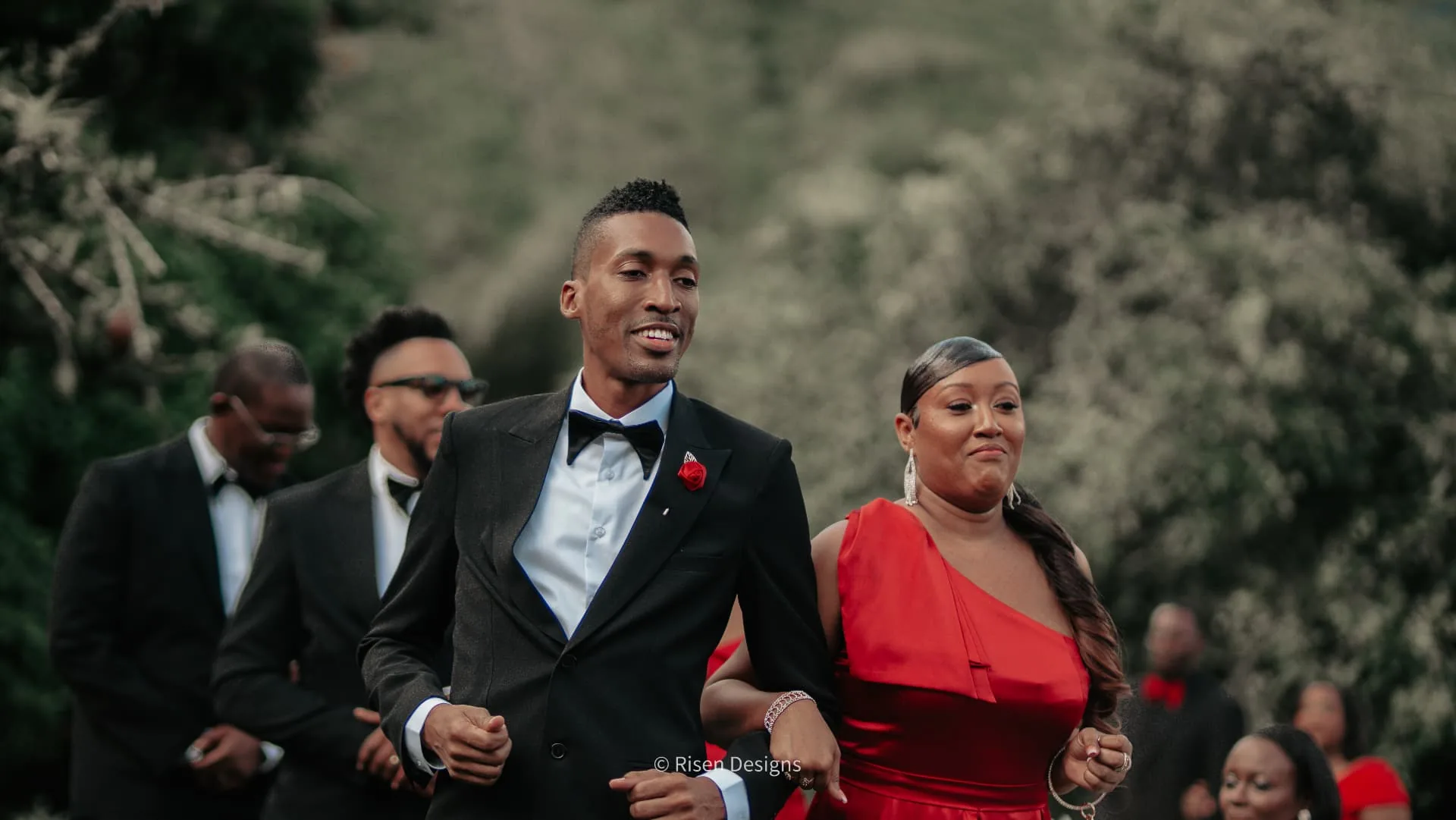 Cydni & Kolin — The wedding party, walking in