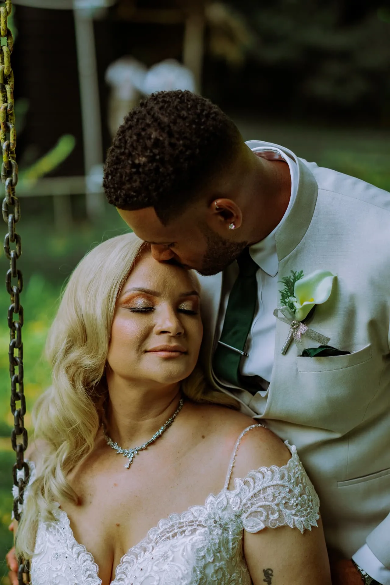 Whitney & Nicholas — On the swing